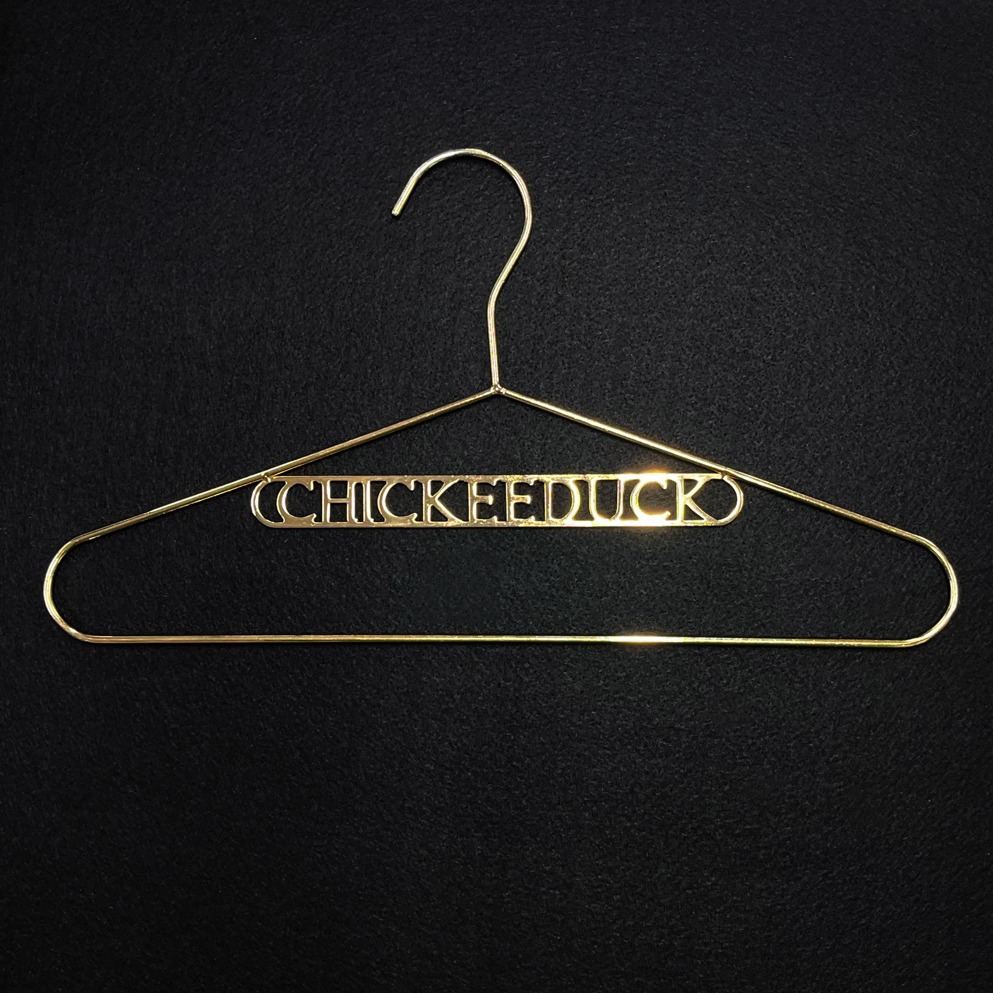 Chickeeduck 各門市免費自取 Chickeeduck 衣架